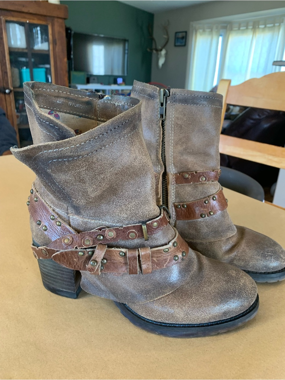 Felmini Leather Heeled Boots with Strappy Hardware Size 40